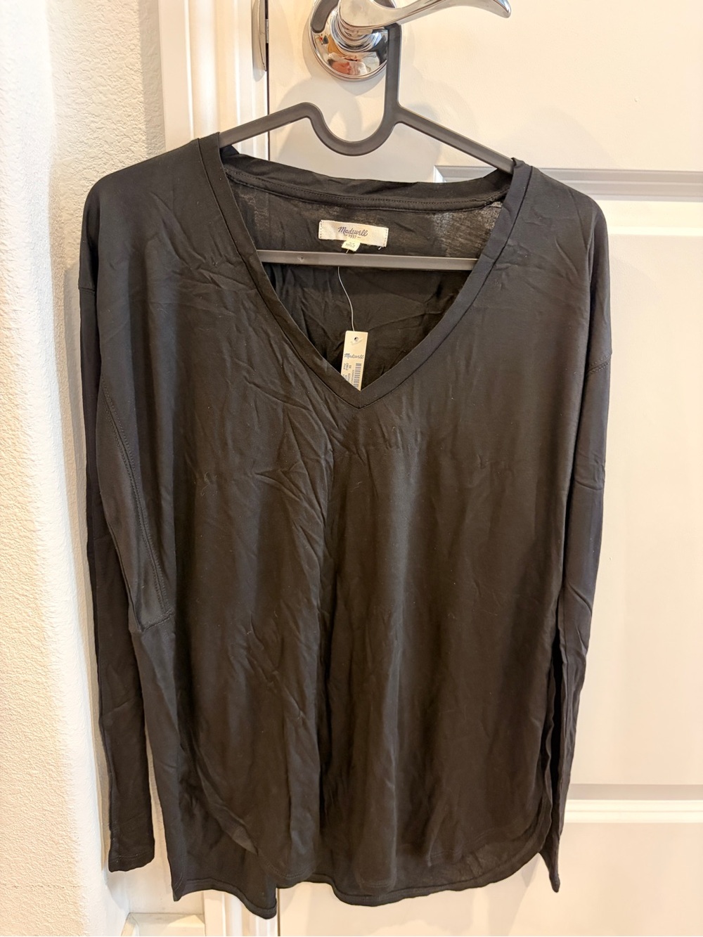 Madewell Black V-Neck Long Sleeve Tee